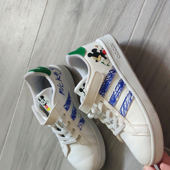 Adidas Mickey Mouse boys sneakers - Picture 3 of 6